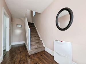 Photo 17- click for photo gallery